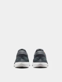 Кроссовки NIKE Air Zoom Vomero 16 модель DA7245-005 Фото