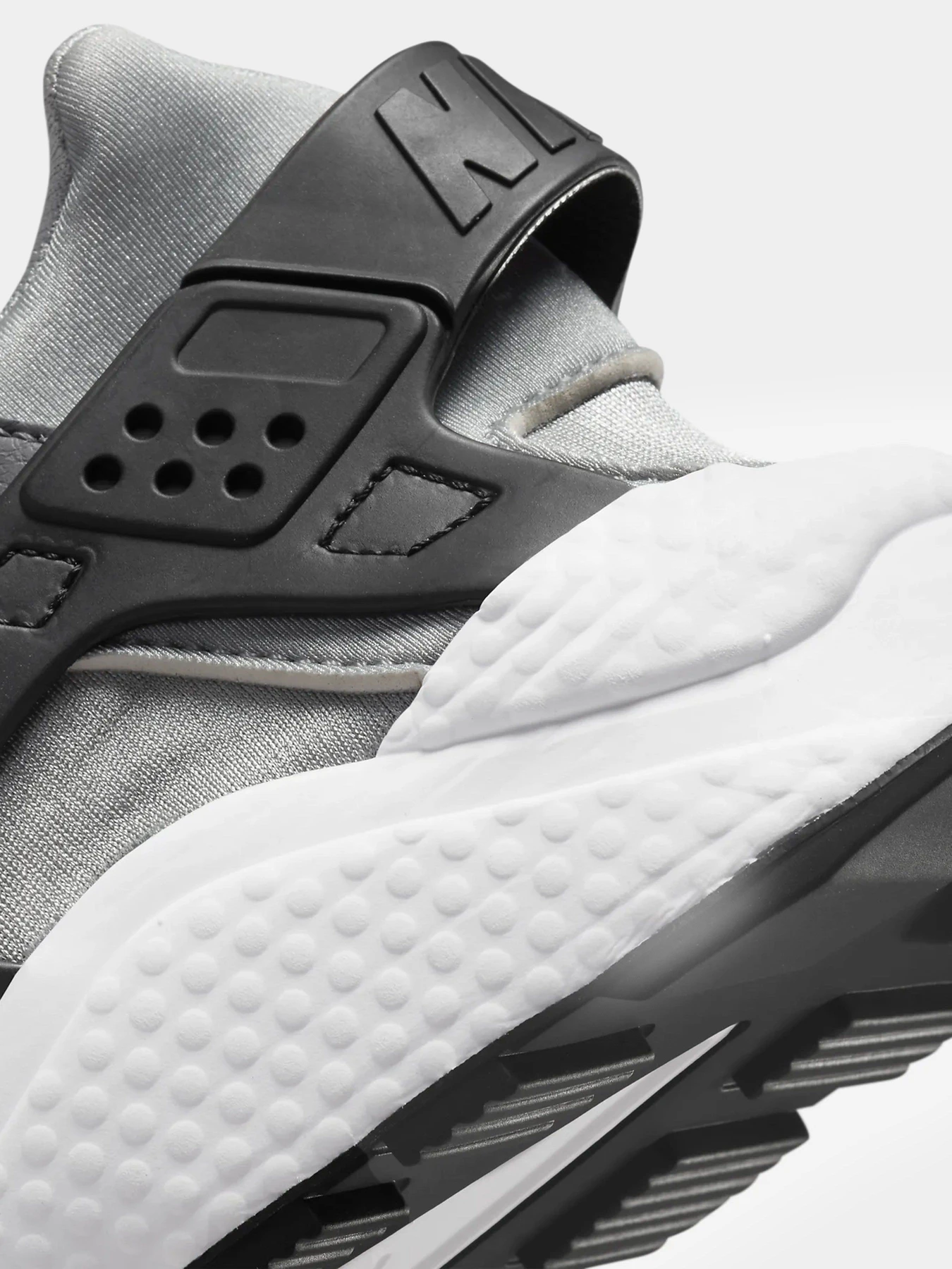 Кроссовки NIKE Air Huarache модель DV3504-001 Кроссовки NIKE Air Huarache модель DV3504-001 Фото