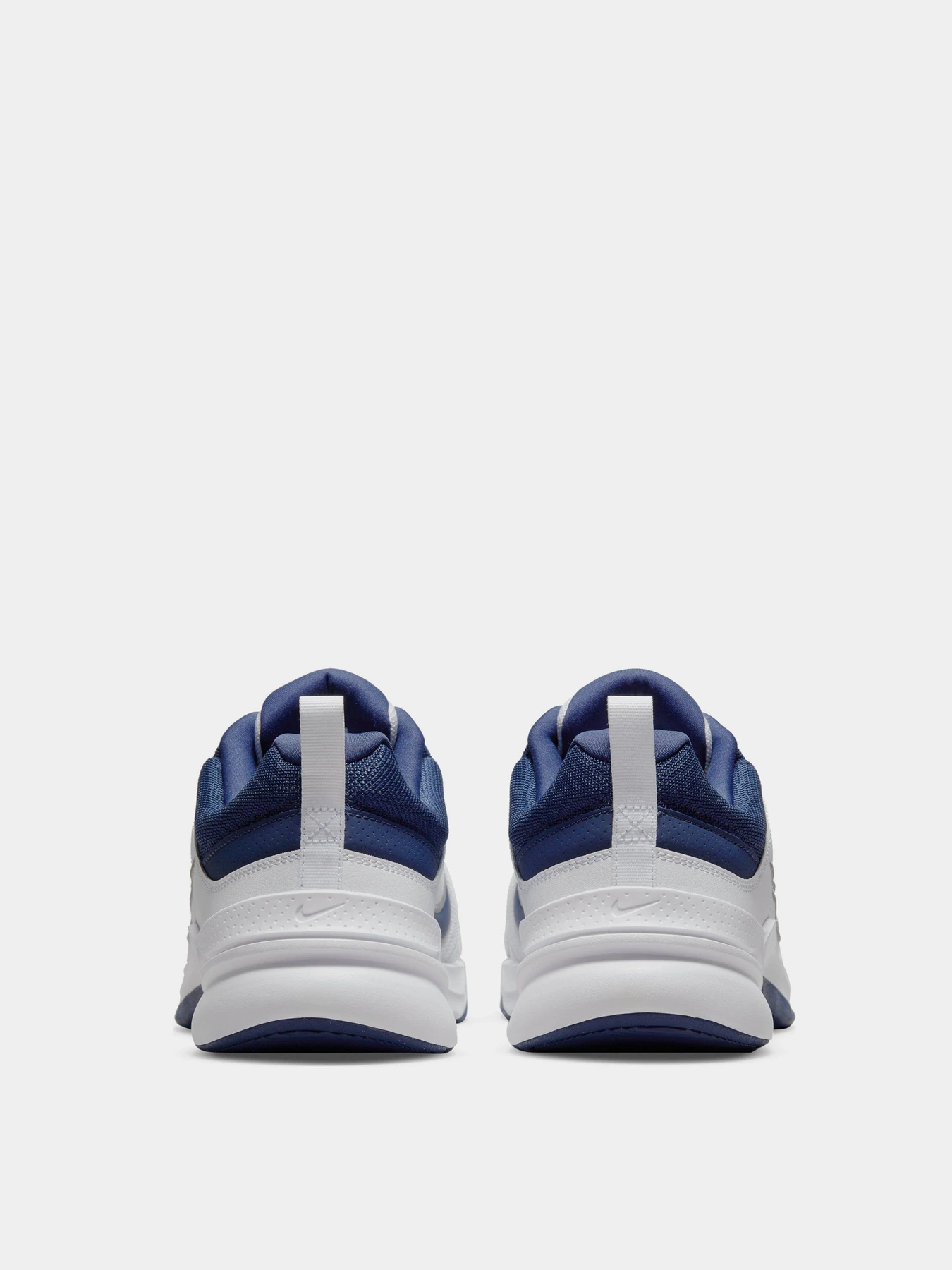 Кроссовки NIKE Defy All Day модель DJ1196-100 Фото