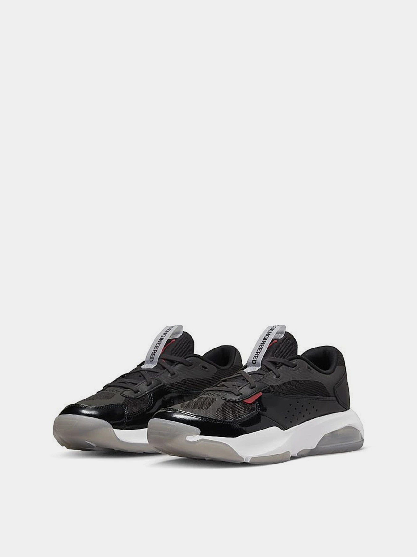 Кроссовки NIKE  Jordan Air 200E модель DC9836-001 Фото