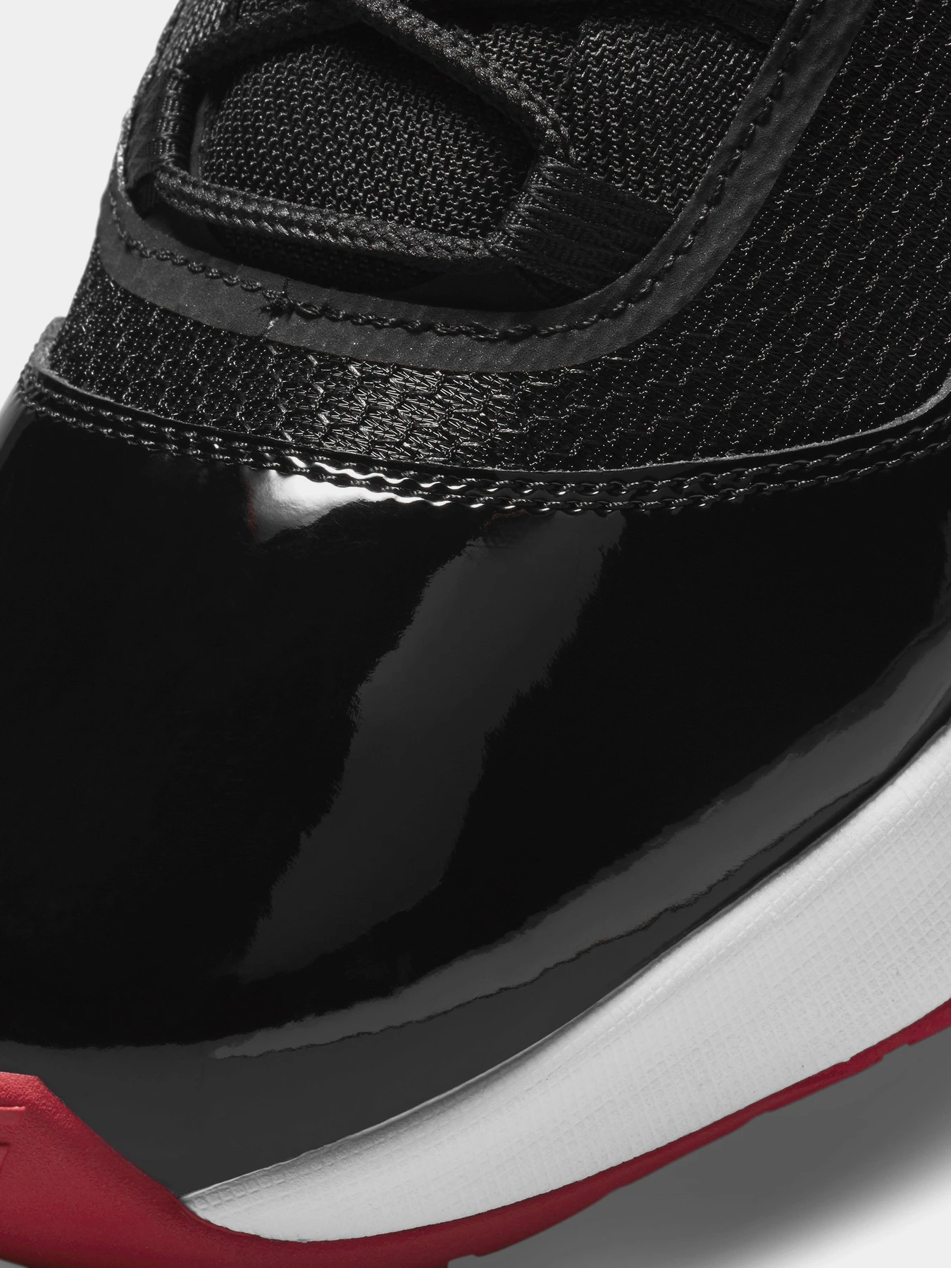 Кроссовки NIKE Jordan Air 11 Cmft Low модель DM0844-005 Кроссовки NIKE Jordan Air 11 Cmft Low модель DM0844-005 Фото