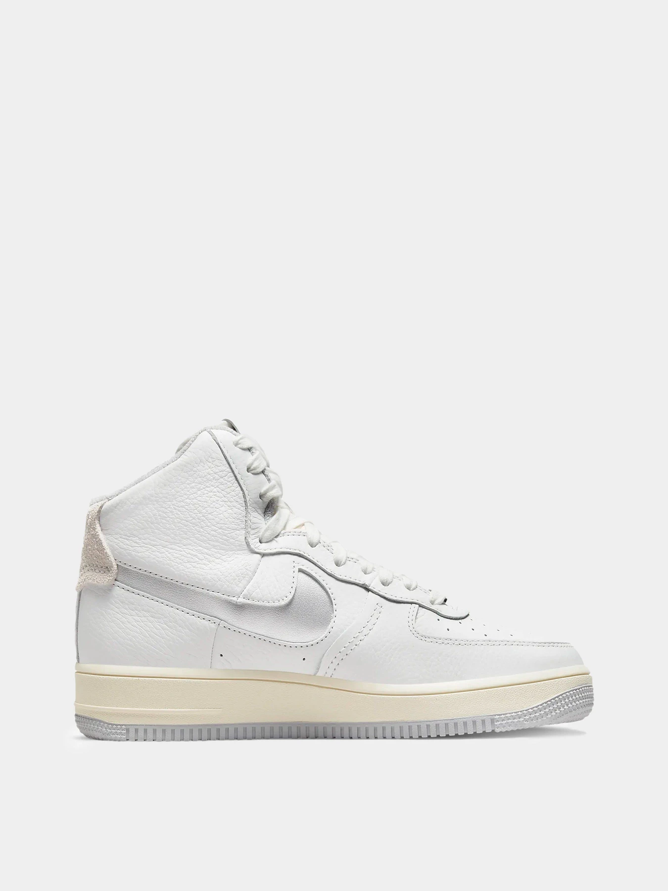 Кеди NIKE Air Force 1 High Sculpt модель DC3590-101 Кеди NIKE Air Force 1 High Sculpt модель DC3590-101 Фото