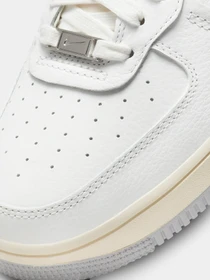 Кеди NIKE Air Force 1 High Sculpt модель DC3590-101 Фото