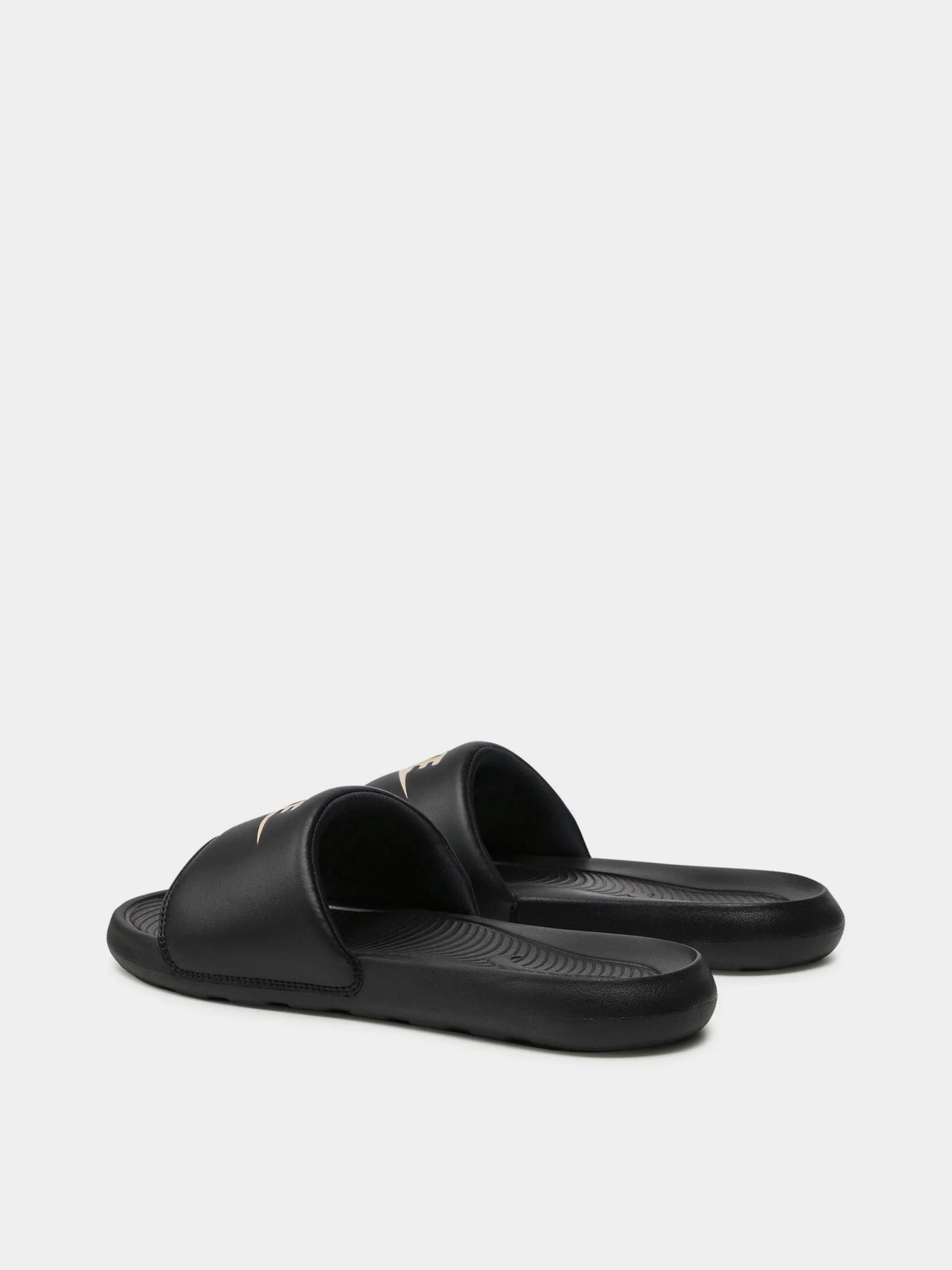 Шлёпанцы NIKE Victori One модель CN9675-006 Фото