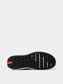 Кроссовки NIKE Waffle One модель DA7995-001 Фото