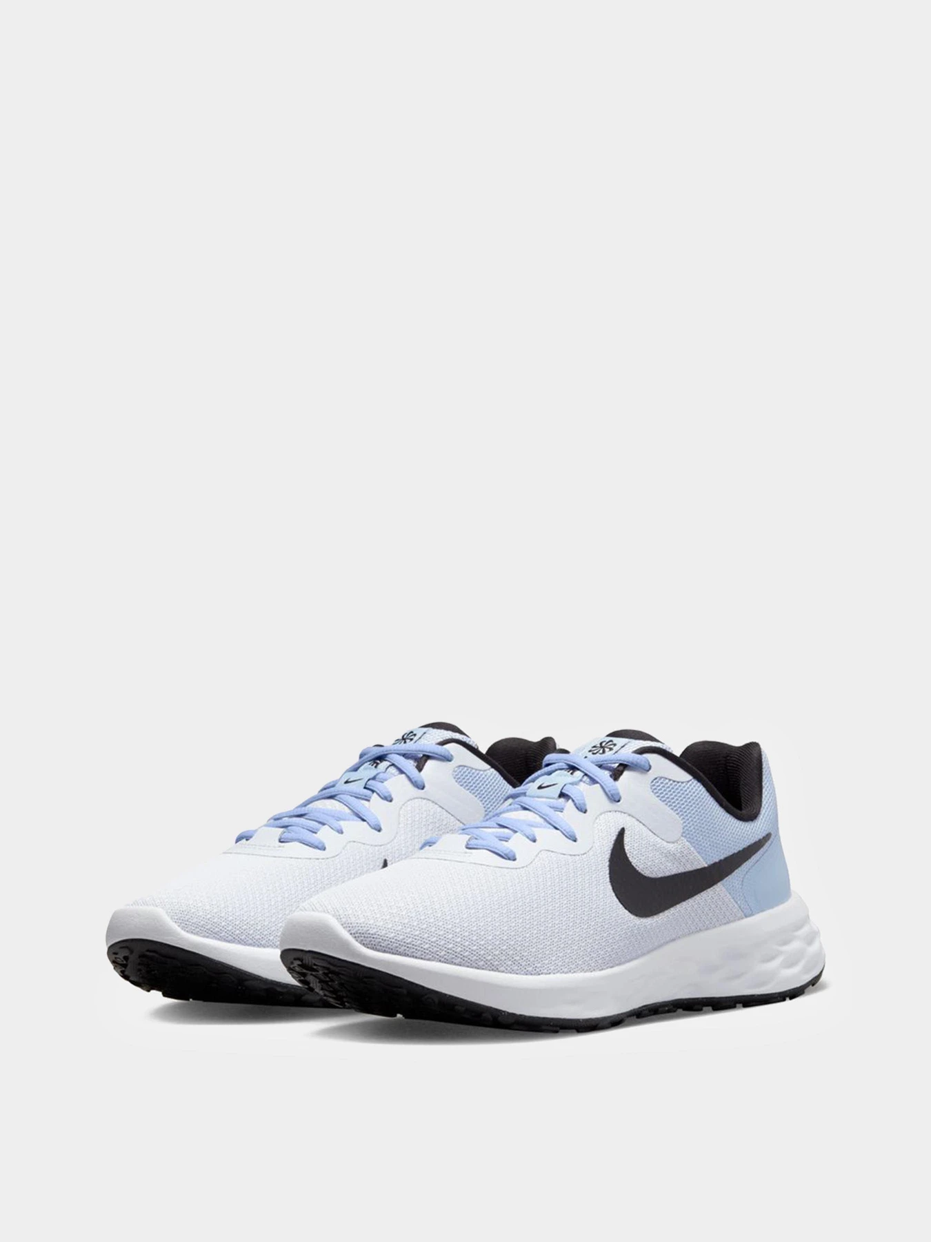 Кроссовки NIKE Revolution 6 модель DC3728-014 Фото