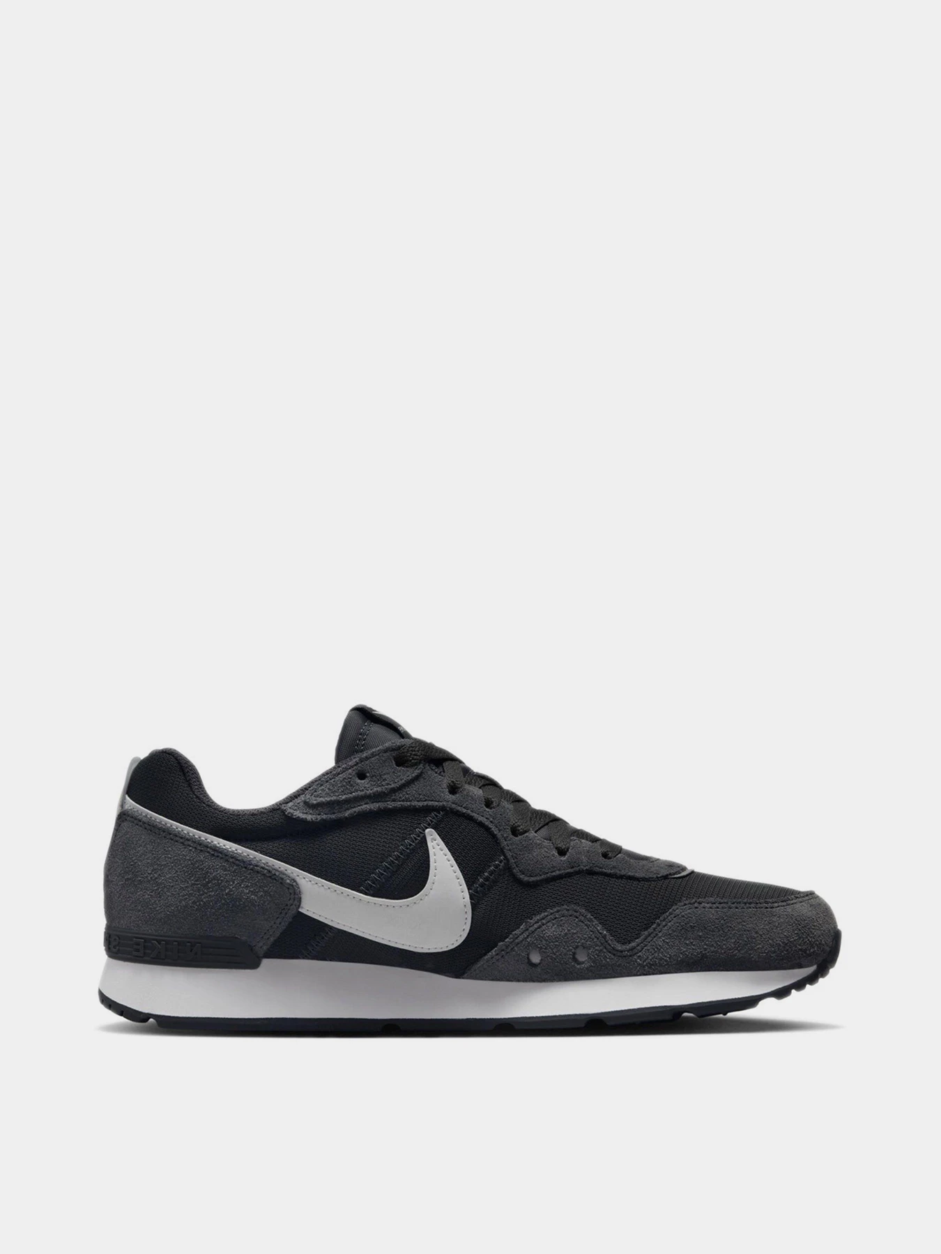 Кросівки NIKE Venture Runner модель CK2944-014 Кросівки NIKE Venture Runner модель CK2944-014 Фото