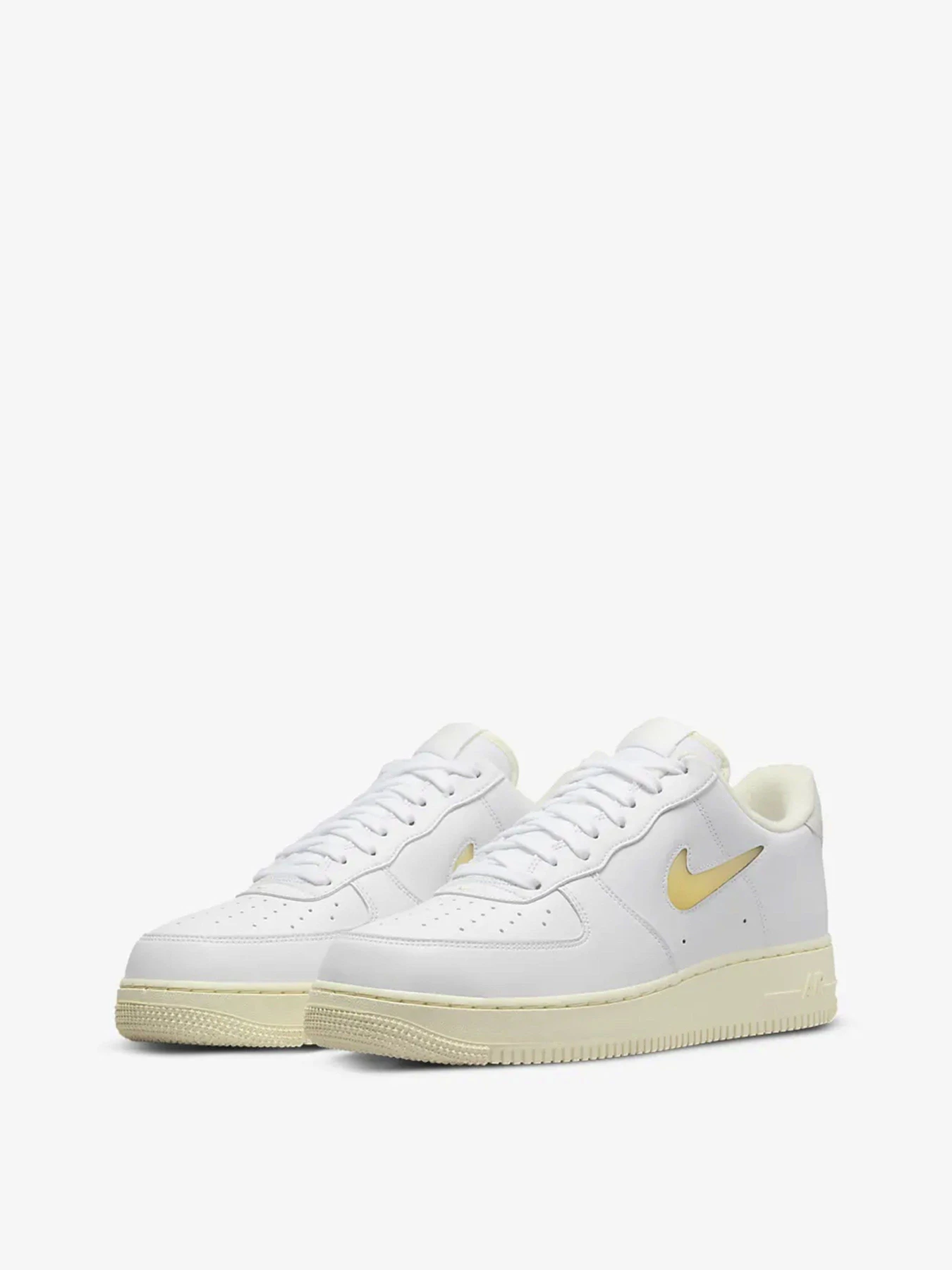 Кеды NIKE Air Force 1 Low Jewel модель DC8894-100 Кеды NIKE Air Force 1 Low Jewel модель DC8894-100 Фото