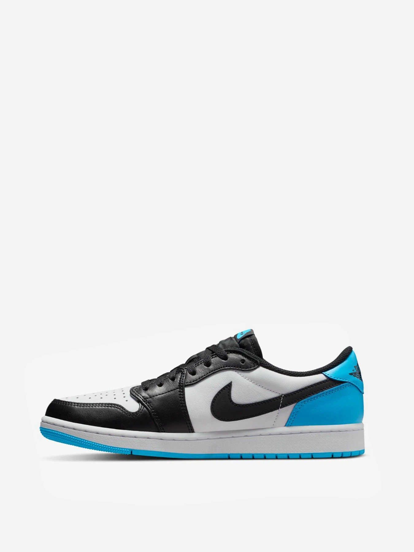 Кеды NIKE Air Jordan 1 Low OG “UNC” модель CZ0790-104 Кеды NIKE Air Jordan 1 Low OG “UNC” модель CZ0790-104 Фото