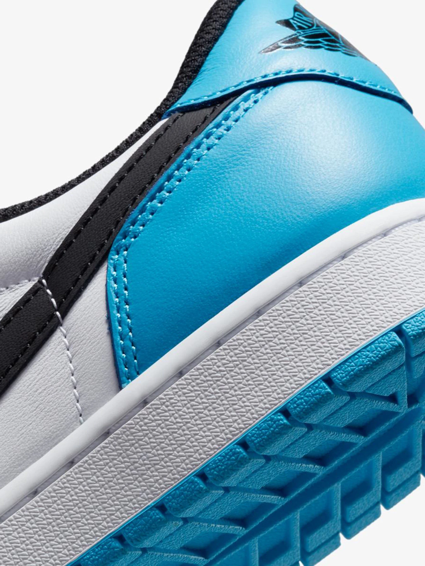 Кеды NIKE Air Jordan 1 Low OG “UNC” модель CZ0790-104 Кеды NIKE Air Jordan 1 Low OG “UNC” модель CZ0790-104 Фото