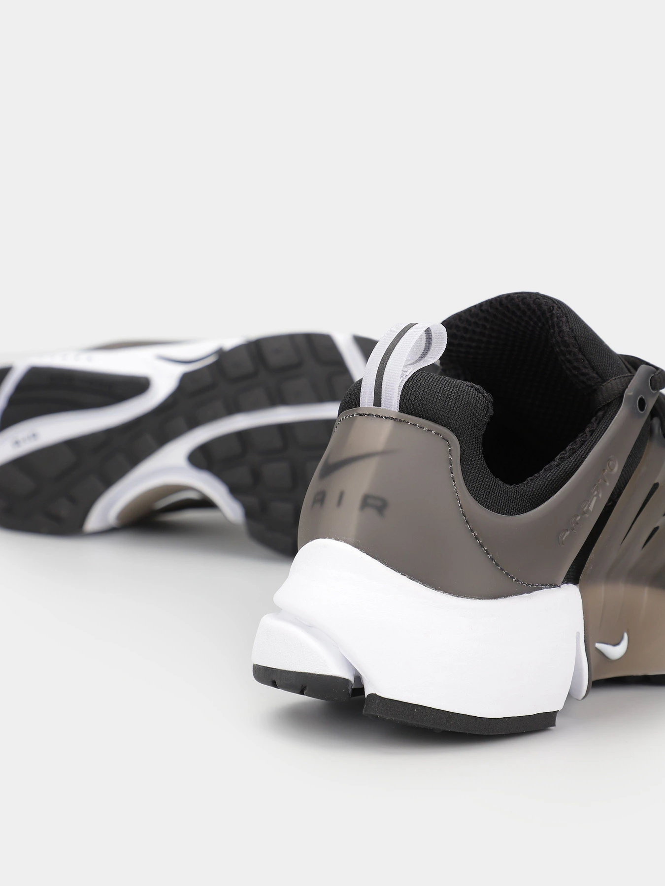 Кроссовки NIKE Air Presto модель CT3550-001 Фото