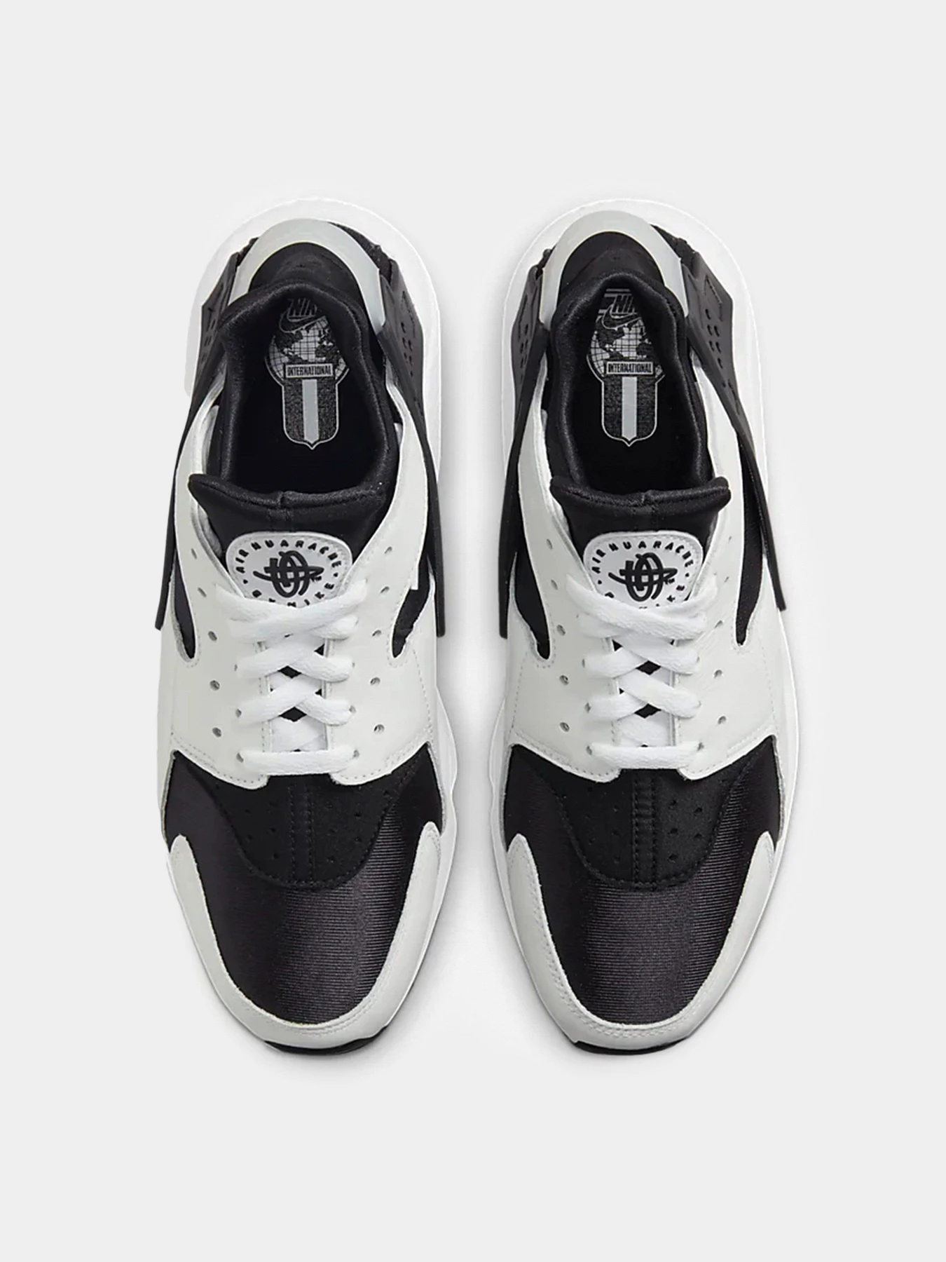 Кроссовки NIKE Air Huarache модель DD1068-001 Кроссовки NIKE Air Huarache модель DD1068-001 Фото