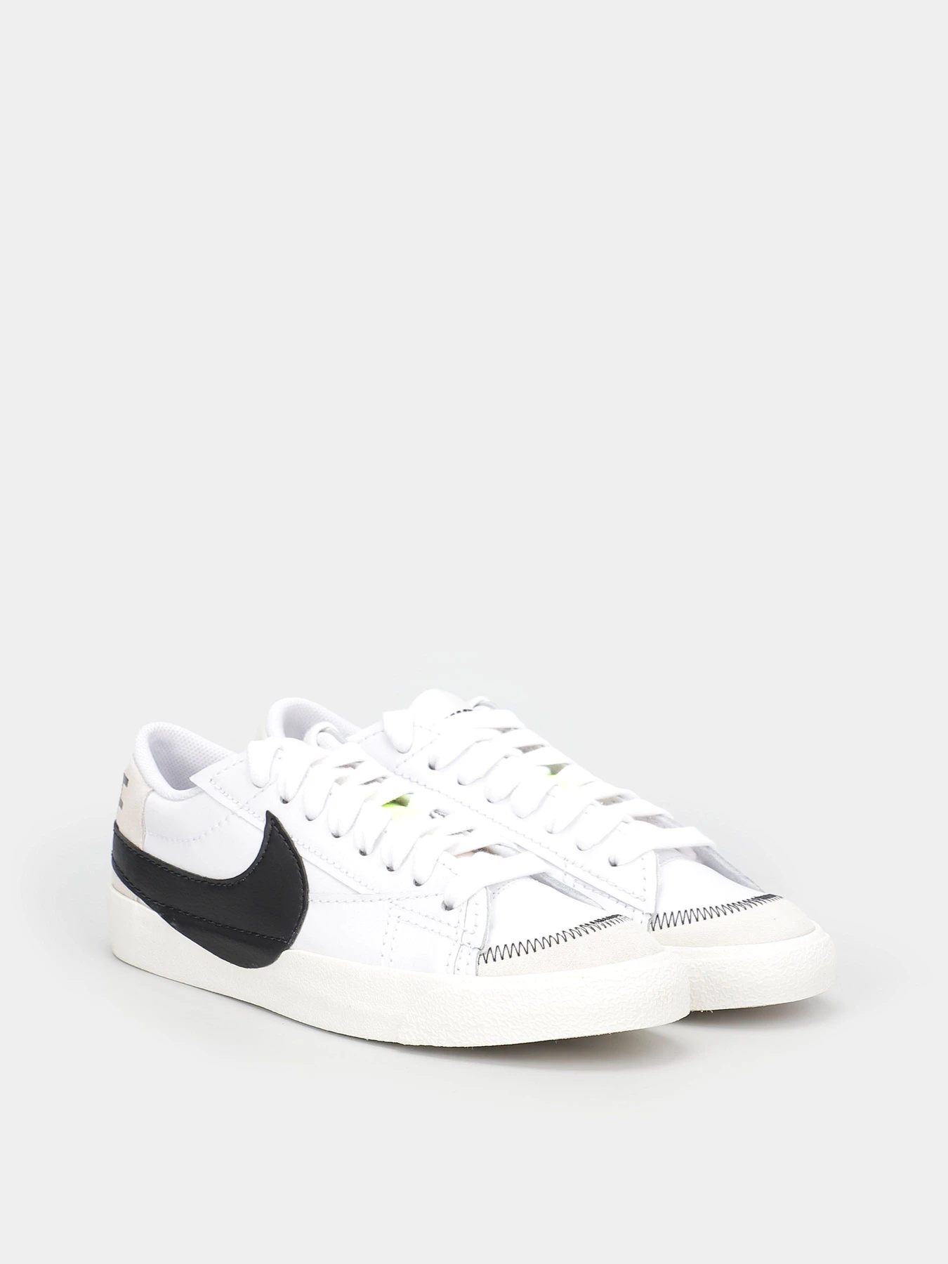 Кеди NIKE Blazer Low '77 Jumbo модель DN2158-101 Фото