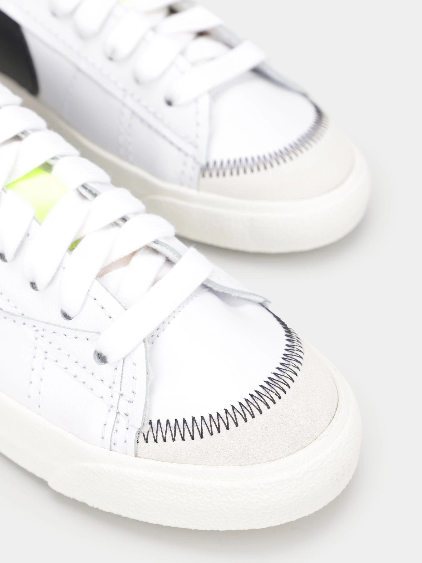 Кеди NIKE Blazer Low '77 Jumbo модель DN2158-101 Фото