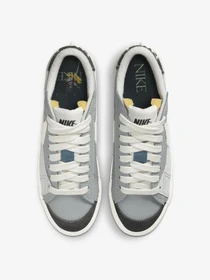 Кеди NIKE Blazer Low '77 Jumbo SE модель FJ5467-077 Фото