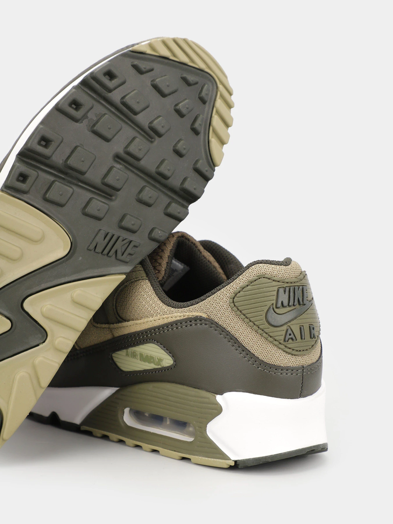 Кроссовки NIKE Air Max 90 модель DM0029-200 Фото