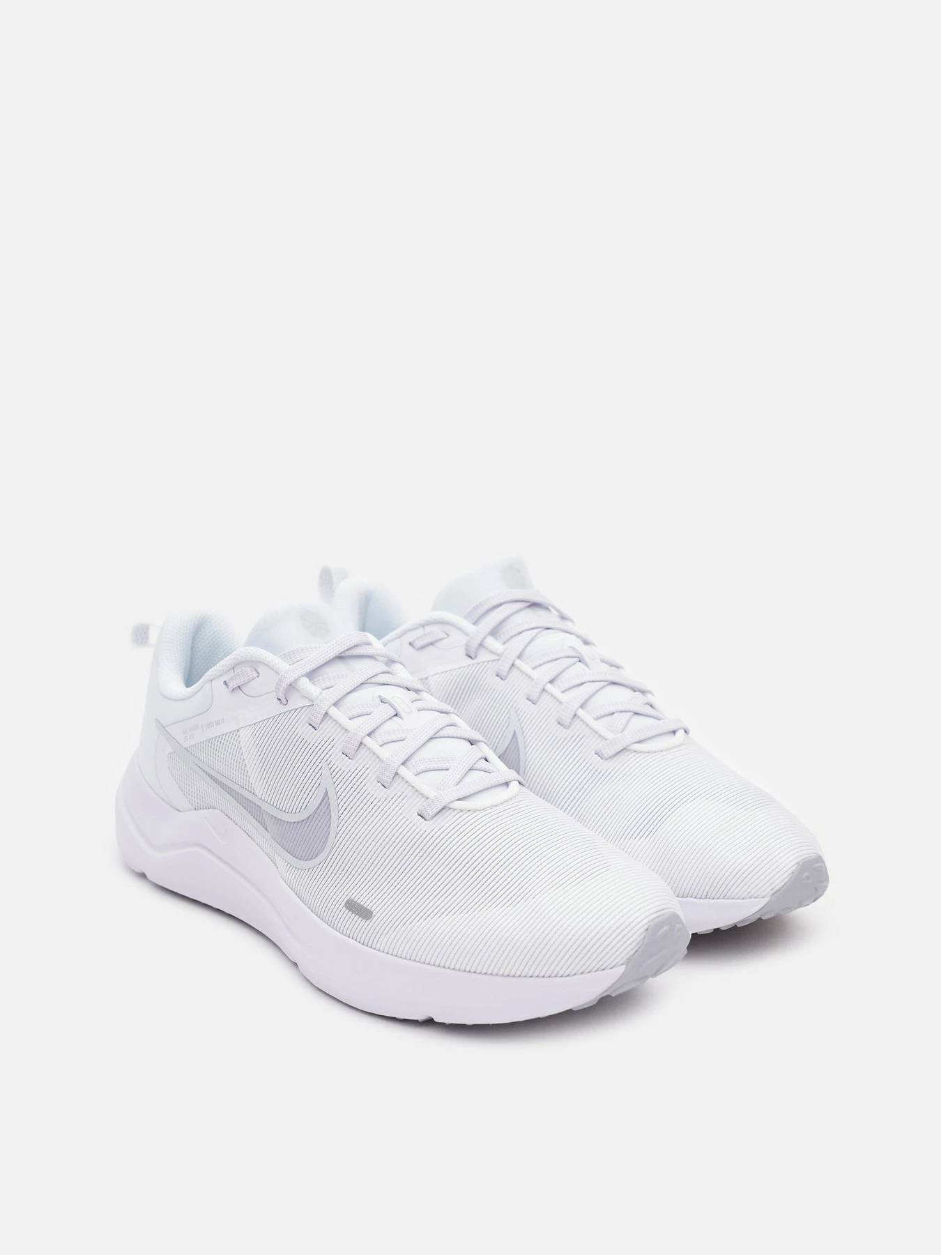 Кросівки NIKE Downshifter 12 модель DD9293-100 Кросівки NIKE Downshifter 12 модель DD9293-100 Фото