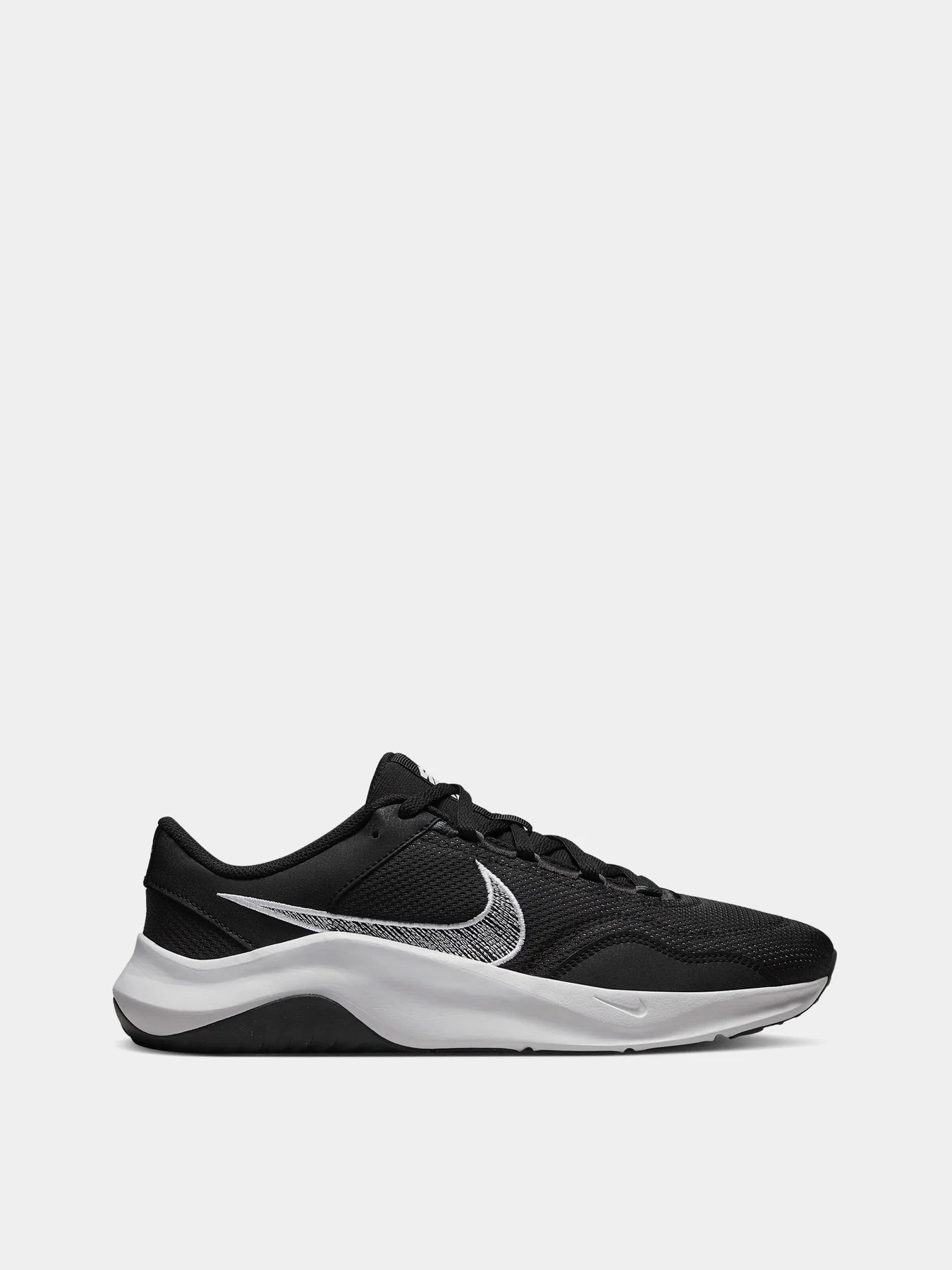 Кроссовки NIKE LEGEND ESSENTIAL 3 модель DM1120-001 Кроссовки NIKE LEGEND ESSENTIAL 3 модель DM1120-001 Фото
