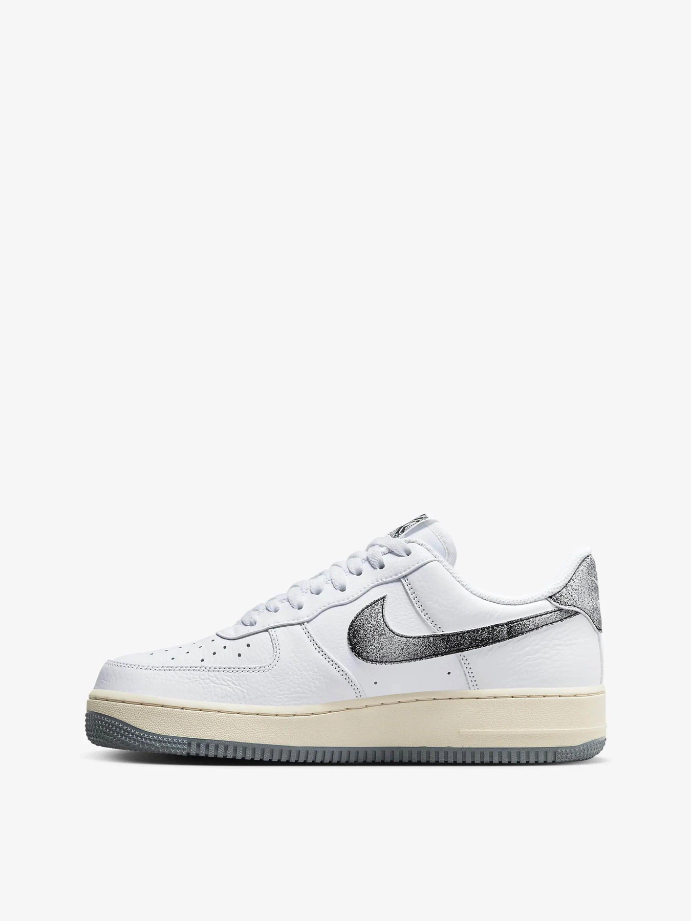 Кеди NIKE Air Force 1 07 Lx модель DV7183-100 Кеди NIKE Air Force 1 07 Lx модель DV7183-100 Фото