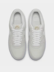 Кеды NIKE Air Force 1 '07 Lv8 Emb модель DV0787-100 Фото
