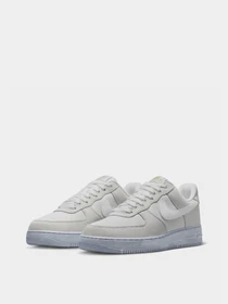 Кеды NIKE Air Force 1 '07 Lv8 Emb модель DV0787-100 Фото