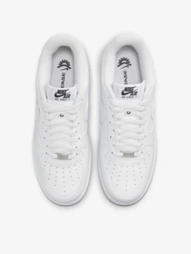 Кеды NIKE AIR FORCE 1 07 FLYEASE модель FD1146-100 Фото