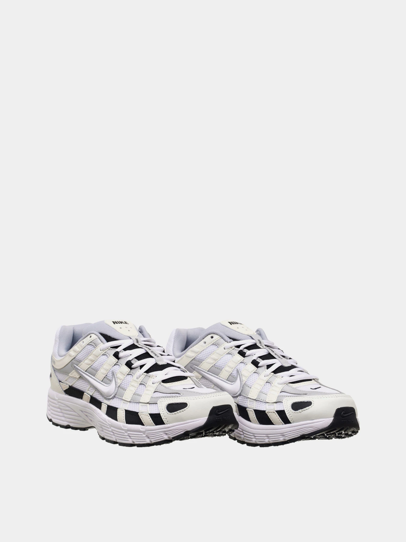 Кроссовки NIKE P-6000 модель CD6404-101 Кроссовки NIKE P-6000 модель CD6404-101 Фото