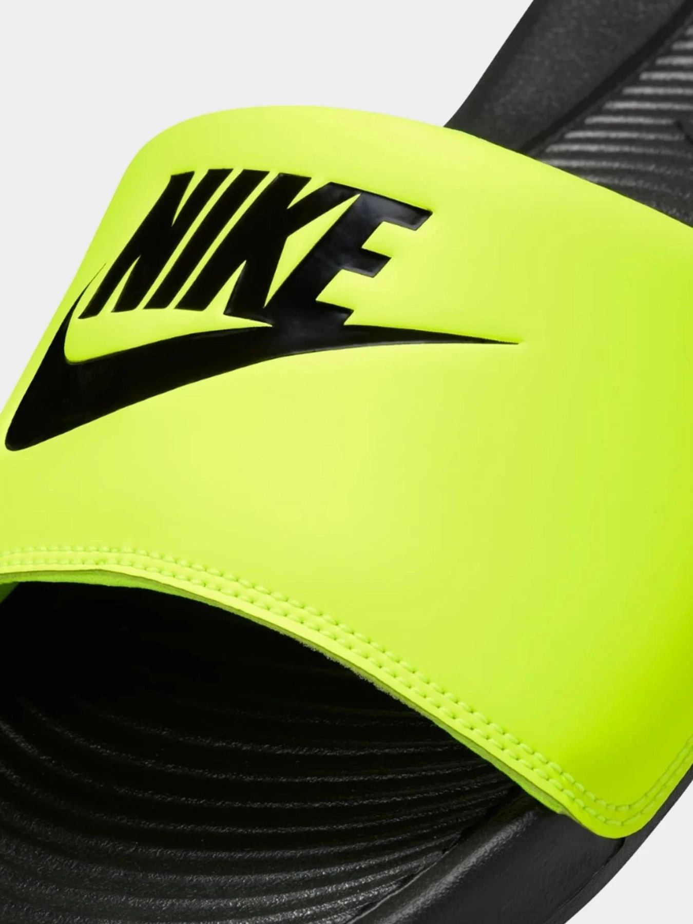 Шльопанці NIKE VICTORI ONE модель CN9675-015 Шльопанці NIKE VICTORI ONE модель CN9675-015 Фото