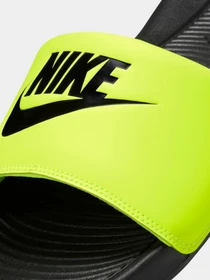 Шльопанці NIKE VICTORI ONE модель CN9675-015 Фото