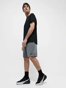 Кроссовки NIKE AIR MAX модель DR0453-005 Фото