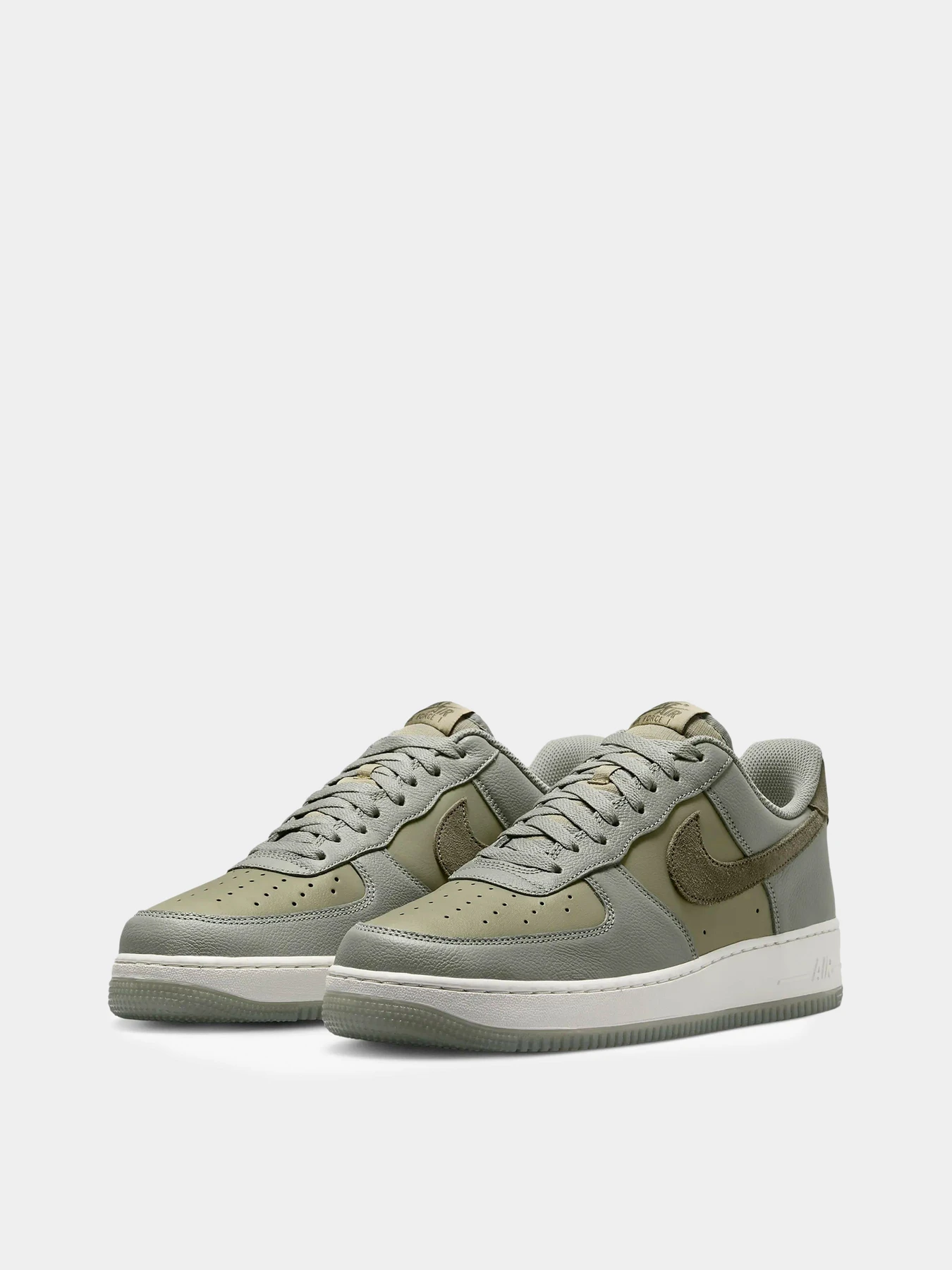 Кеди NIKE AIR FORCE 1 07 LX модель FJ4170-002 Кеди NIKE AIR FORCE 1 07 LX модель FJ4170-002 Фото