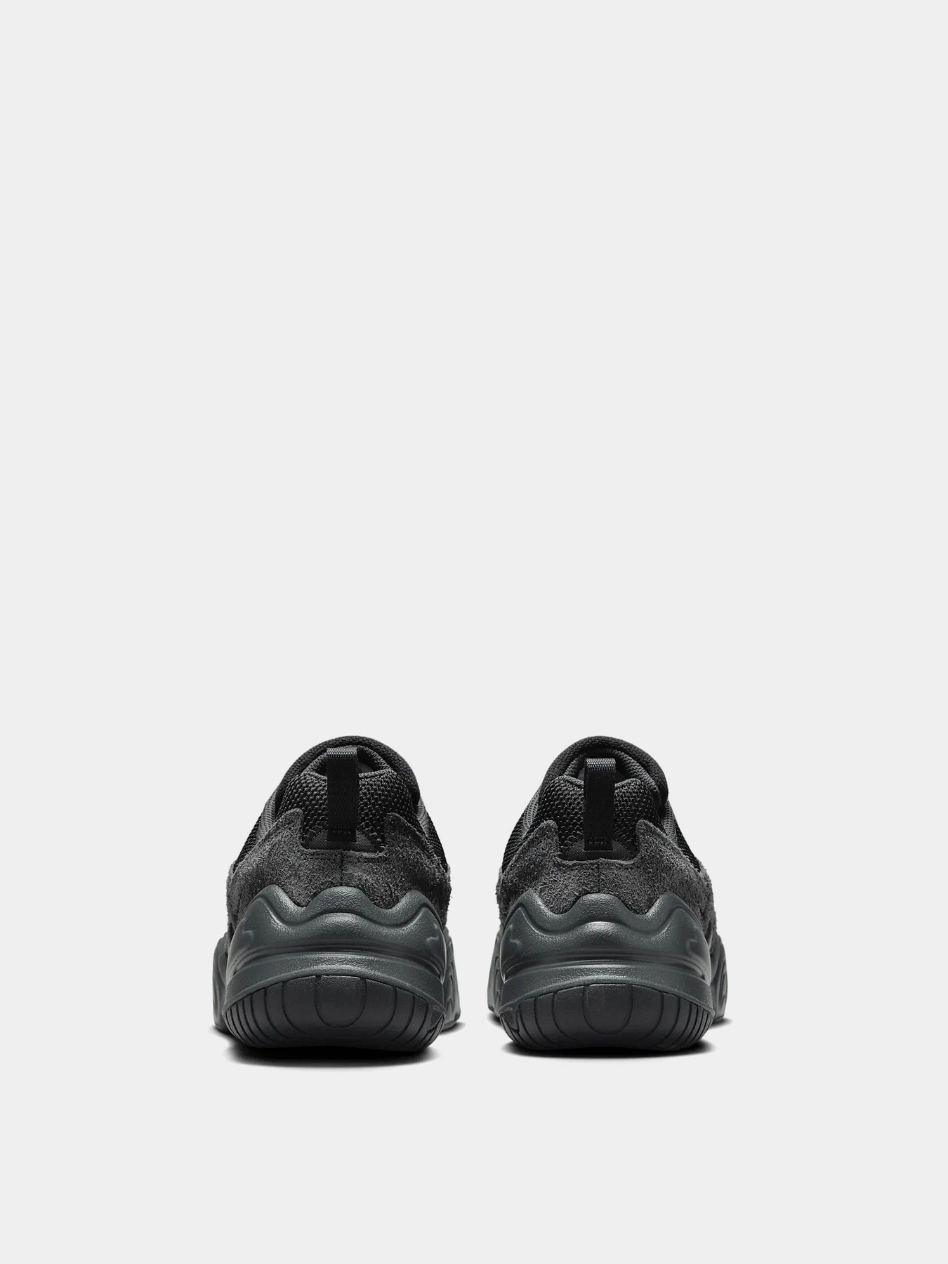 Кросівки NIKE TECH HERA модель FJ9532-001 Кросівки NIKE TECH HERA модель FJ9532-001 Фото