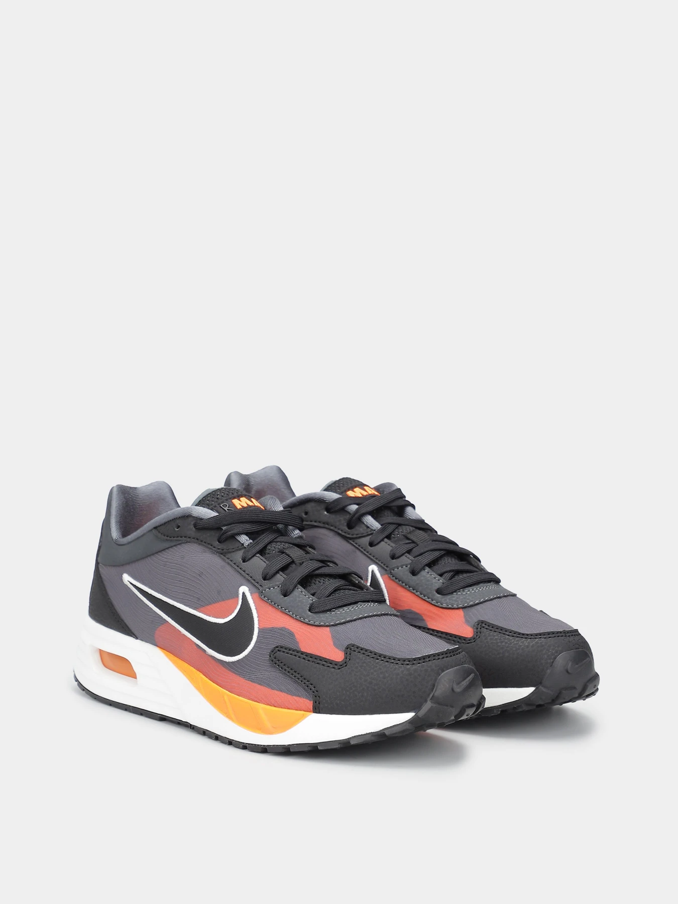 Кроссовки NIKE AIR MAX SOLO SE модель FJ2594-001 Кроссовки NIKE AIR MAX SOLO SE модель FJ2594-001 Фото