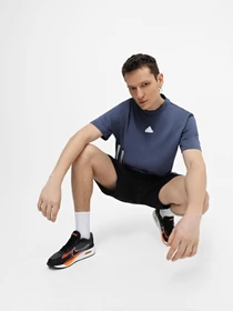 Кроссовки NIKE AIR MAX SOLO SE модель FJ2594-001 Фото