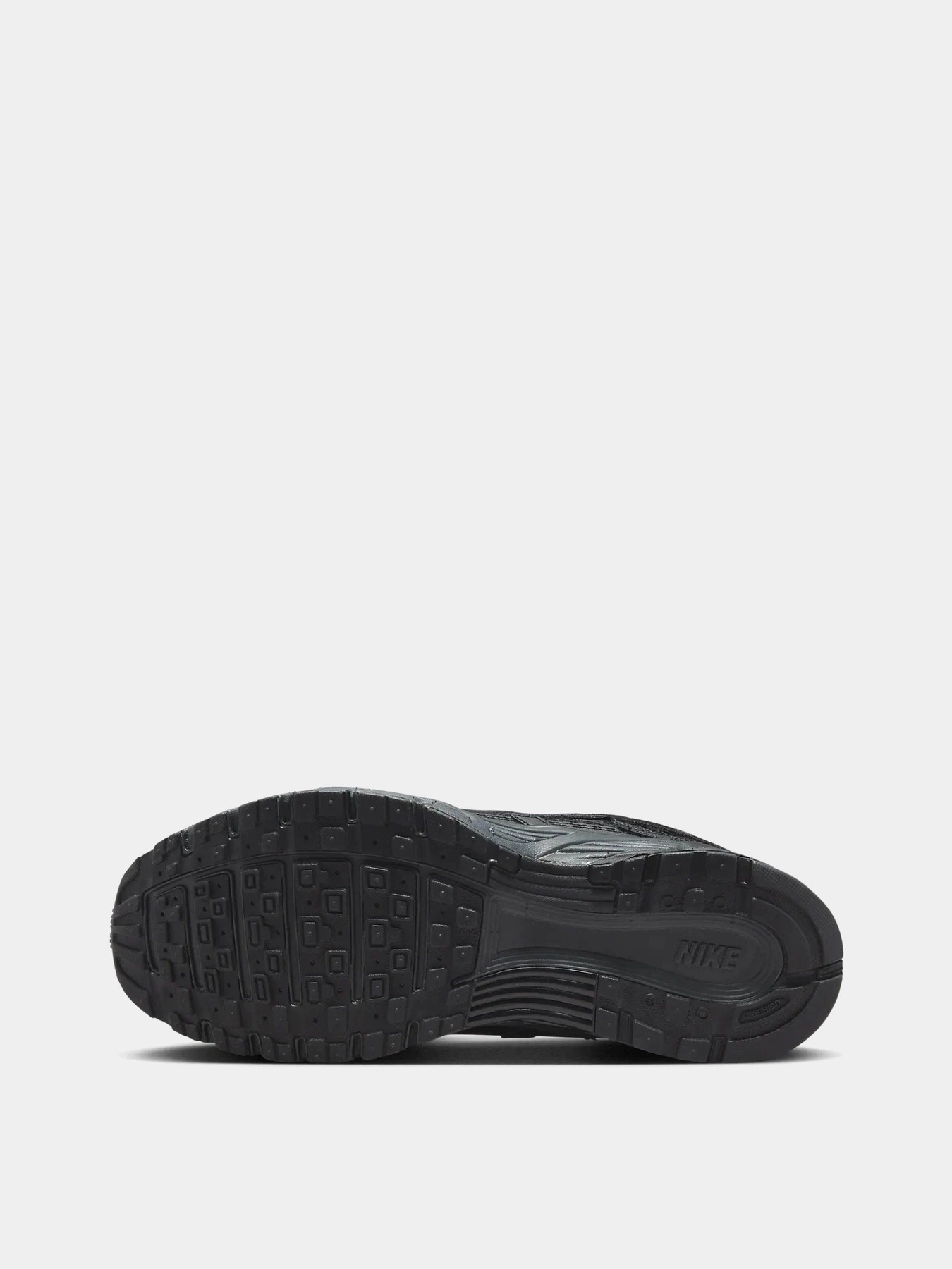 Кросівки NIKE P-6000 модель FQ8732-010 Фото
