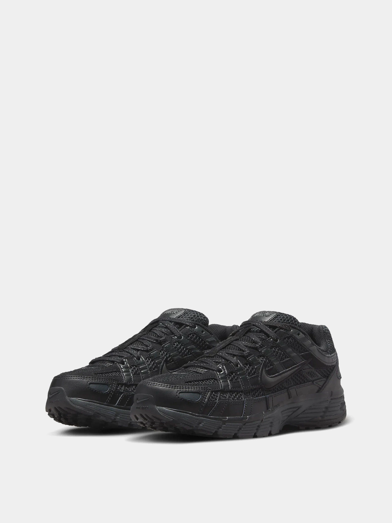 Кросівки NIKE P-6000 модель FQ8732-010 Фото