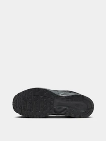 Кросівки NIKE P-6000 модель FQ8732-010 Фото