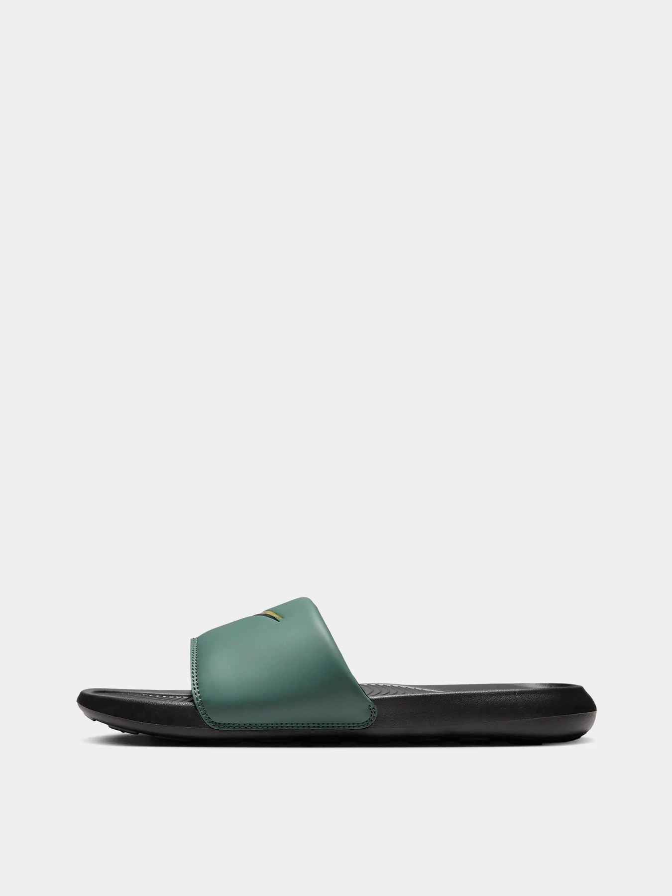 Шльопанці NIKE VICTORI ONE модель FZ1395-002 Шльопанці NIKE VICTORI ONE модель FZ1395-002 Фото