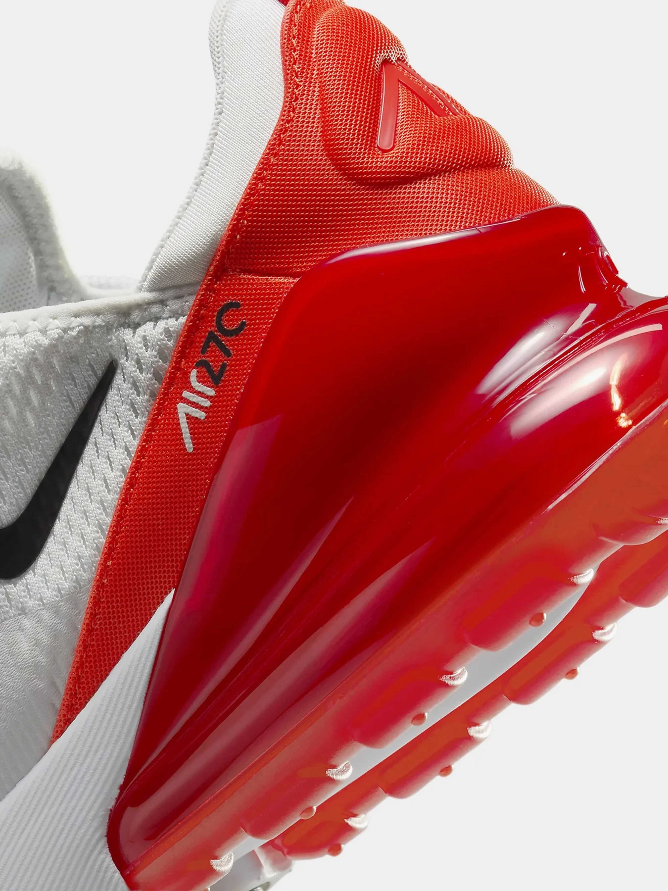Кроссовки NIKE AIR MAX 270 модель AH8050-029 Фото