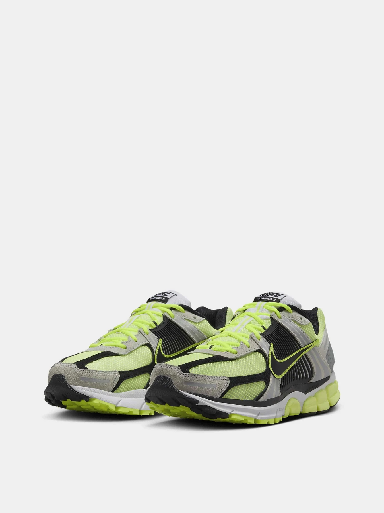 Кросівки NIKE ZOOM VOMERO 5 модель FB9149-701 Кросівки NIKE ZOOM VOMERO 5 модель FB9149-701 Фото