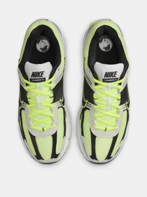 Кросівки NIKE ZOOM VOMERO 5 модель FB9149-701 Фото