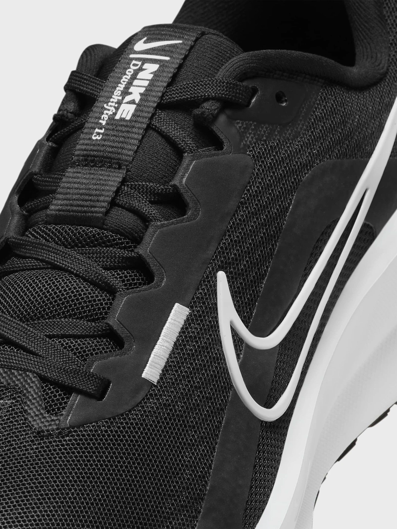 Кросівки NIKE DOWNSHIFTER 13 модель FD6454-001 Кросівки NIKE DOWNSHIFTER 13 модель FD6454-001 Фото