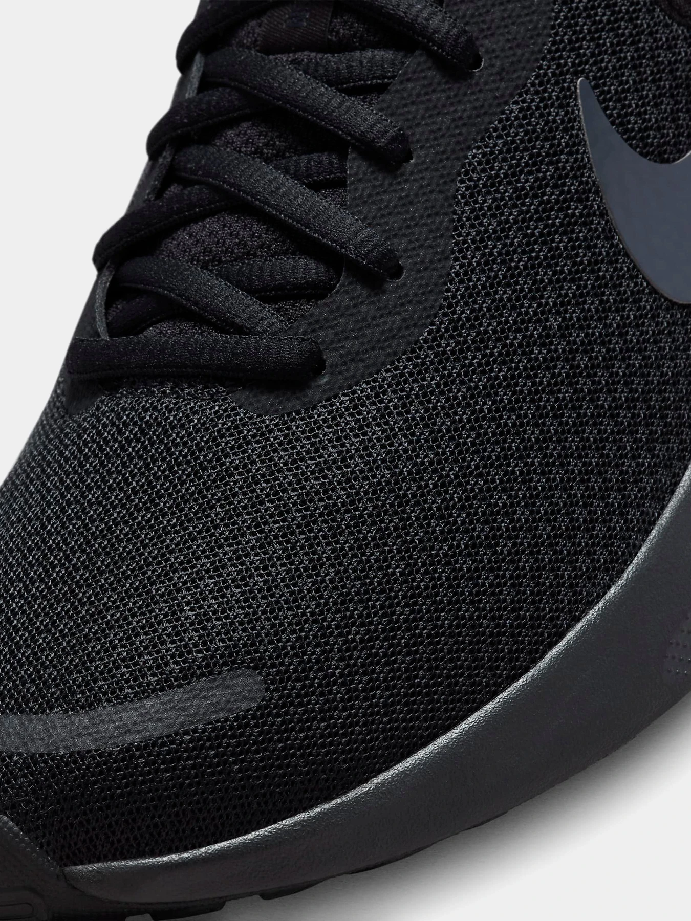 Кросівки NIKE REVOLUTION 7 модель FB2207-005 Фото