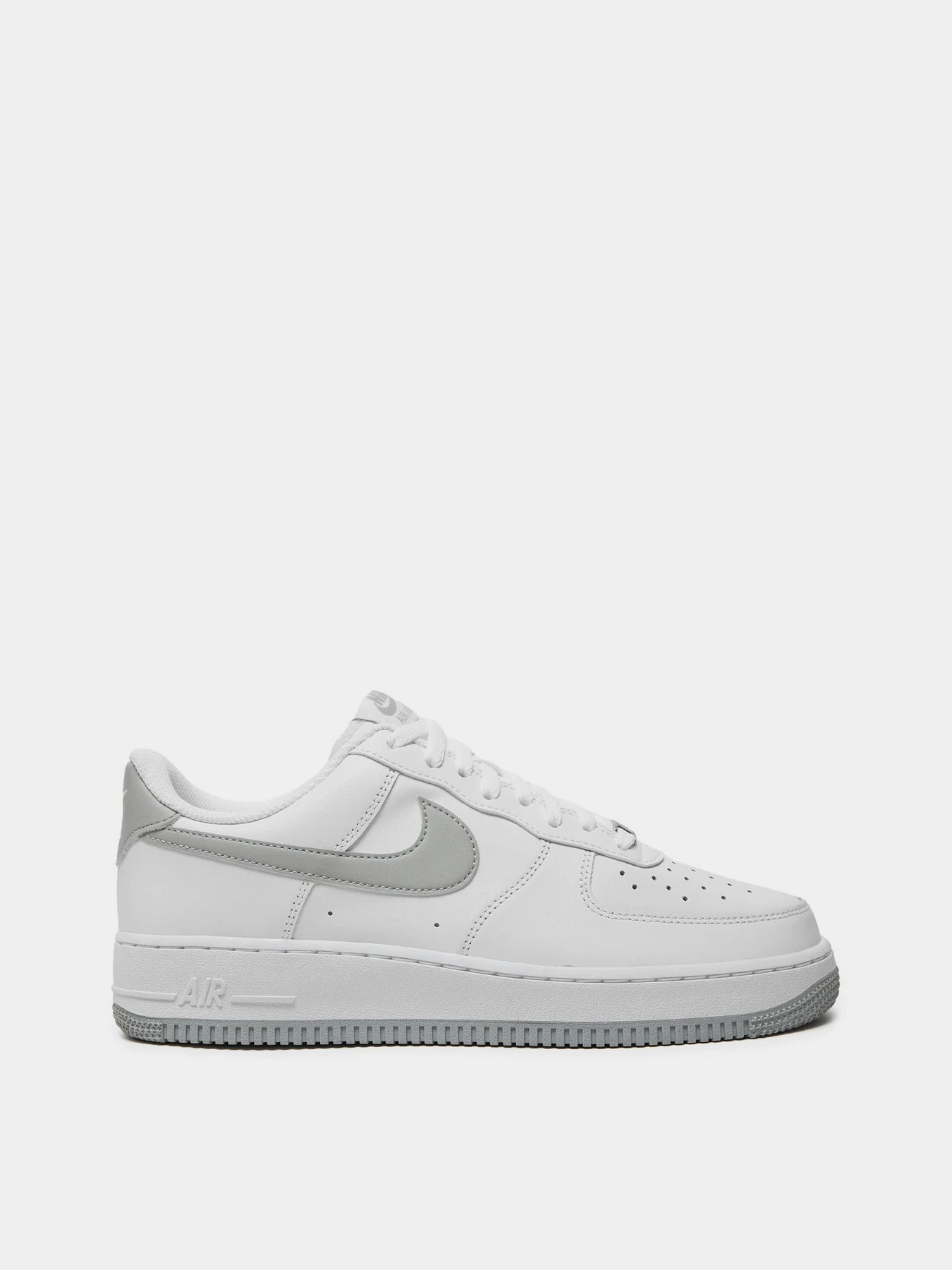 Кеди NIKE AIR FORCE 1 '07 модель FJ4146-100 Кеди NIKE AIR FORCE 1 '07 модель FJ4146-100 Фото