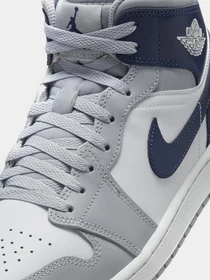 Кеды NIKE AIR JORDAN 1 MID модель DQ8426-104 Фото