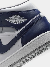 Кеды NIKE AIR JORDAN 1 MID модель DQ8426-104 Фото