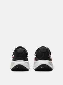 Кросівки NIKE REVOLUTION 7 модель FB2207-102 Фото