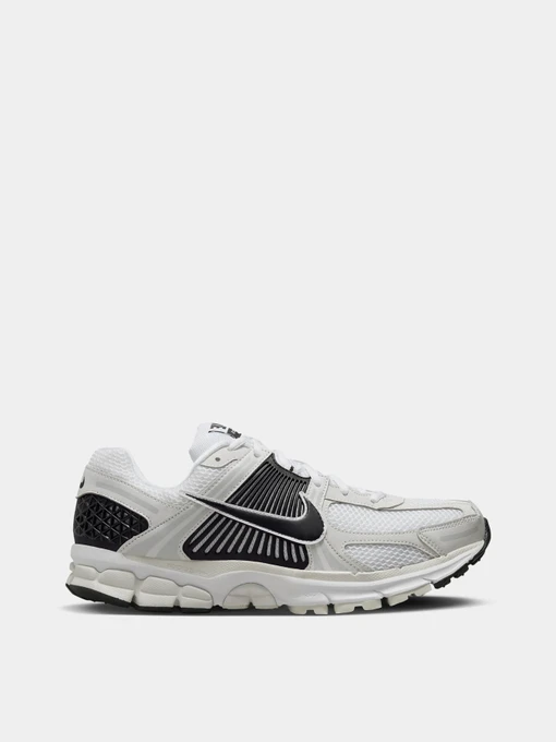 Кроссовки NIKE ZOOM VOMERO 5 модель FB9149-101 Фото