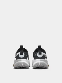 Кросівки NIKE ZEGAMA 2 модель FD5190-001 Фото
