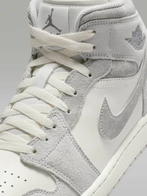 Кеди NIKE AIR JORDAN 1 MID модель FQ7720-002 Фото